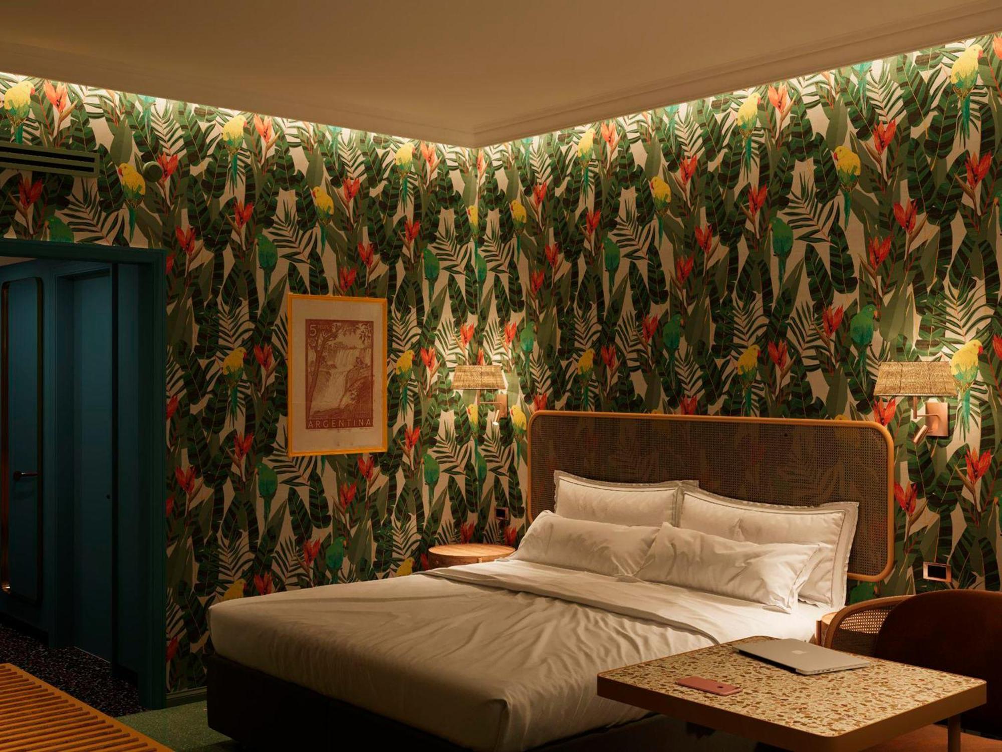 Classic Double or Twin Room River Views